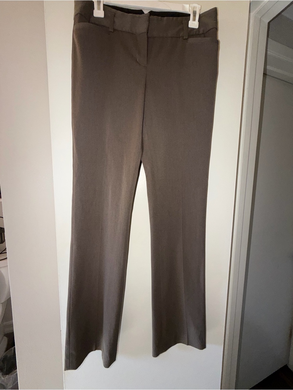 Express Columnist Women’s Brown Straight-Leg Dress Pants - Size 4L